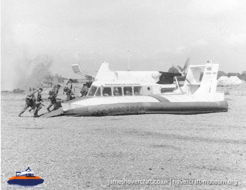 SRN5 with the IHTU -  (credit: The <a href='http://www.hovercraft-museum.org/' target='_blank'>Hovercraft Museum Trust</a>).